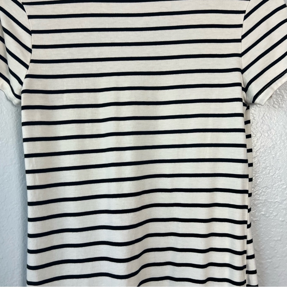 HEART & HIPS STRIPED DRESS‎ - Picture 9 of 13